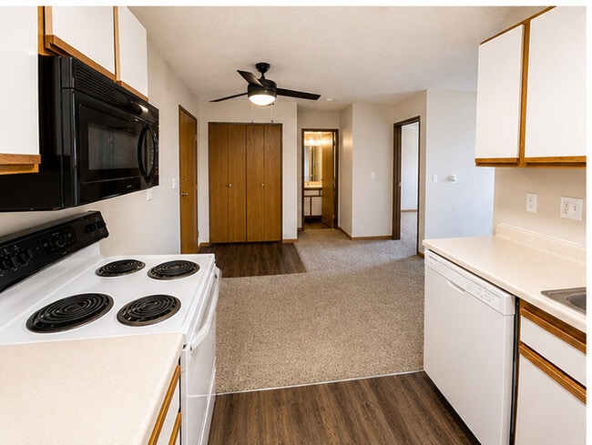 1 Bedroom - Kitchen - Brandy Hill Apartments