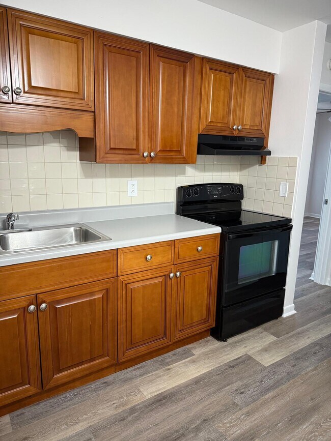 Foto del edificio - 622 N L St