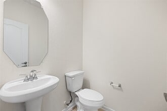 Building Photo - 22834 Magnolia Rd