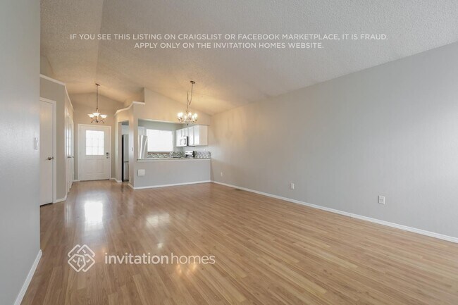 Foto del edificio - 4742 Malaya St