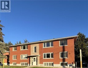 Building Photo - 775 Frederick St