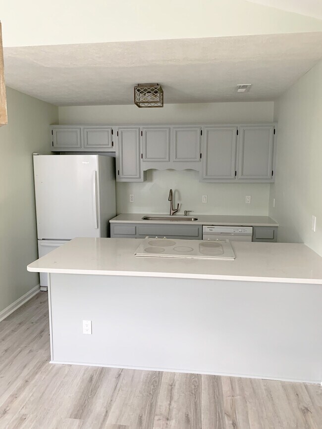 Building Photo - 3809 Fawn Creek Dr