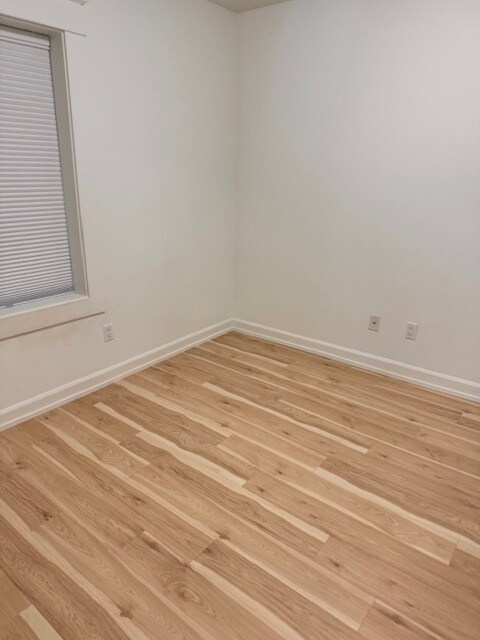 bedroom 1 - 2333 Boylston Ave E