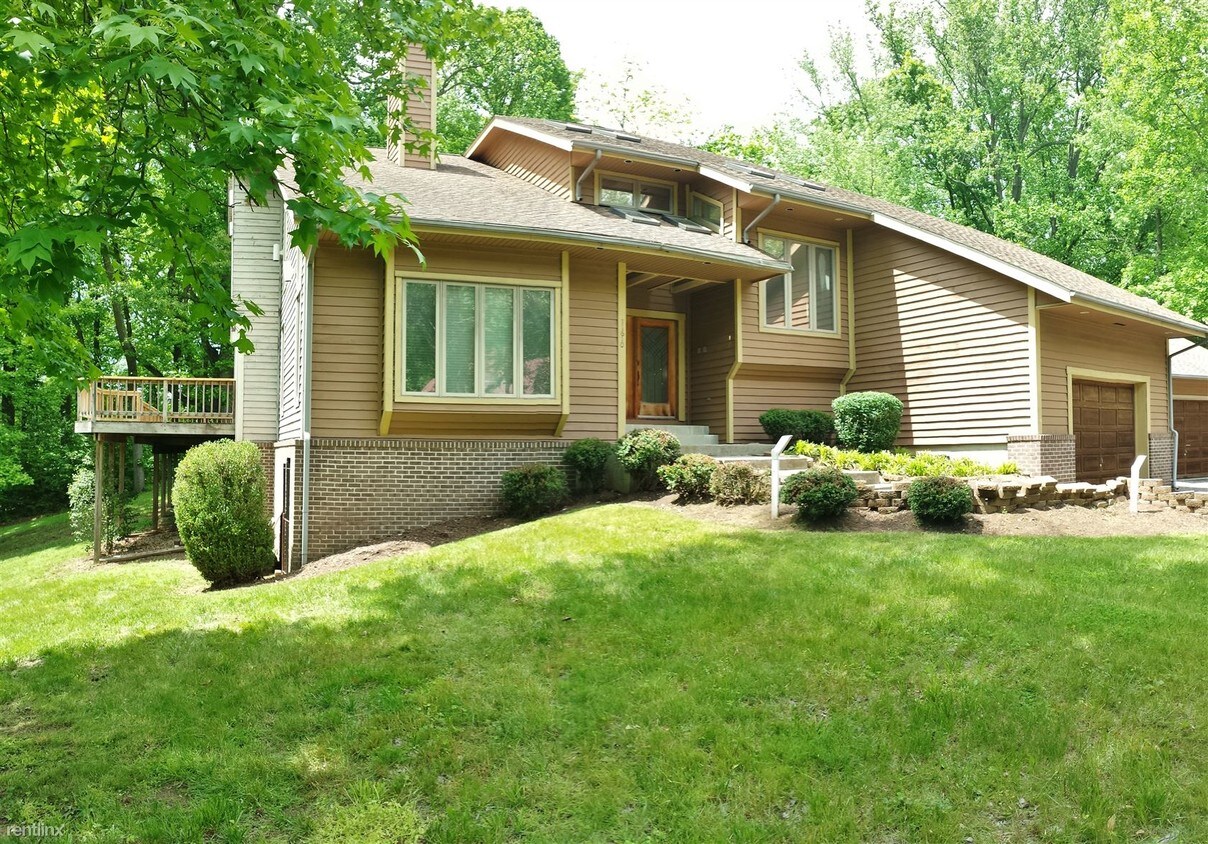 Primary Photo - 11610 Bonaventure Dr