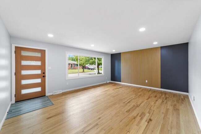 Foto del edificio - 1200 Eric Ave