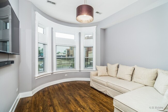 Foto del edificio - 205 E 50th St