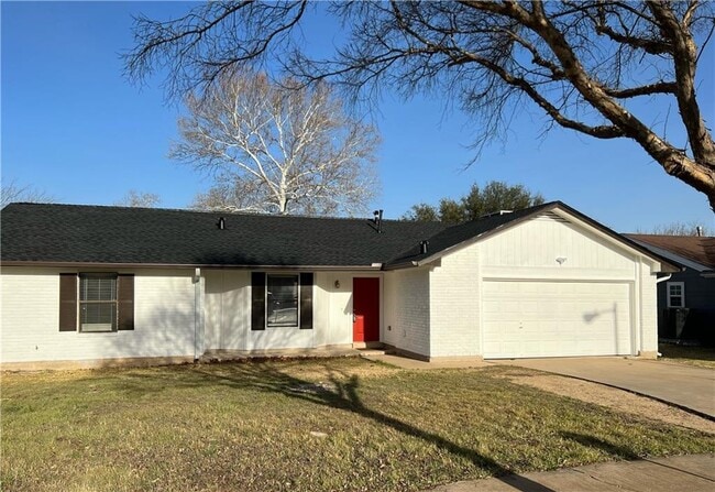 Building Photo - 604 Hill Cove