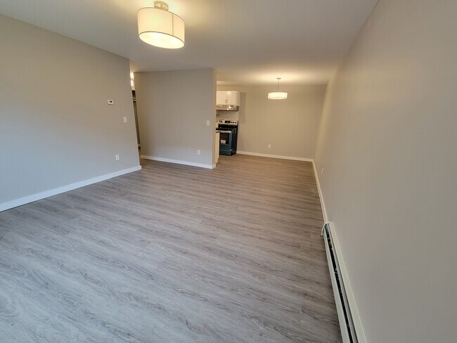Foto del edificio - 131 Sherbrooke Ave