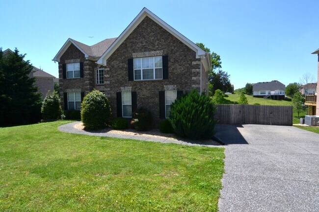 Foto del edificio - 116 Bartlett Ln