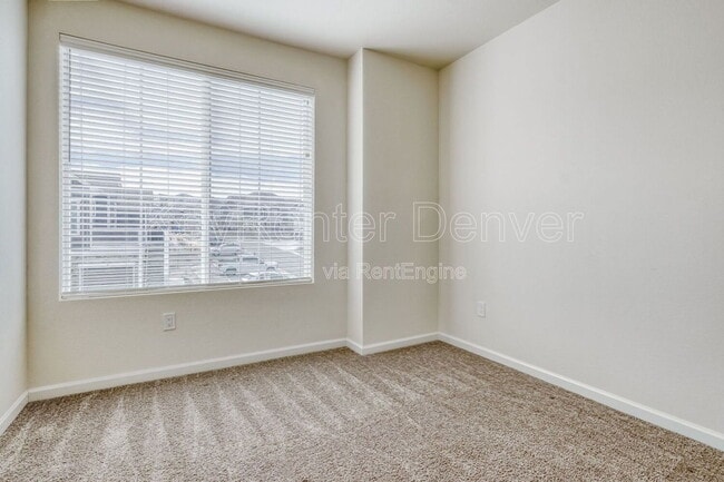 Building Photo - 23723 E Ida Pl