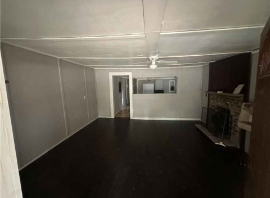 Foto del edificio - 6925 Buchanan Hwy