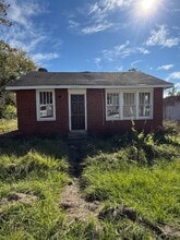 Building Photo - 2722 Ontario St