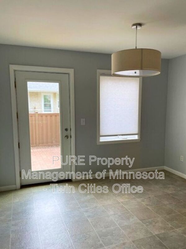 Foto del edificio - 526 Otis Avenue