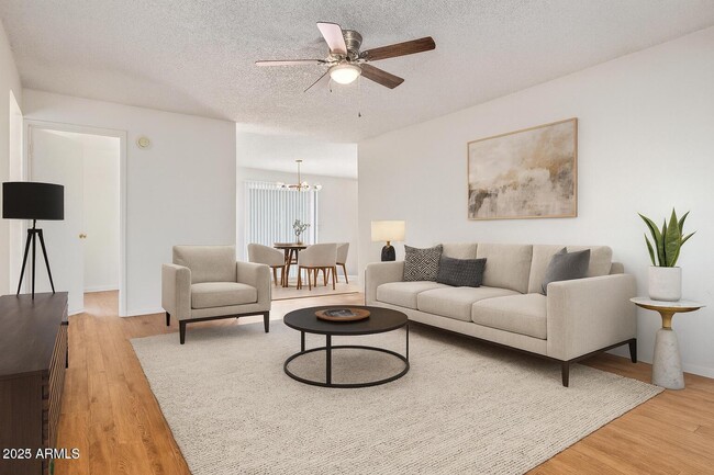 Building Photo - 3551 E Campo Bello Dr