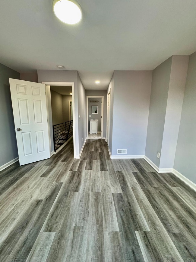 Building Photo - 3110 Euclid Ave