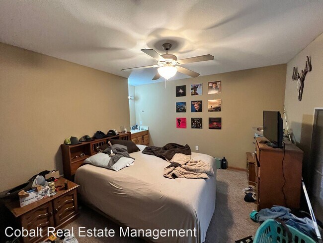 Foto del edificio - 5 br, 3.5 bath House - 924 Bertrand
