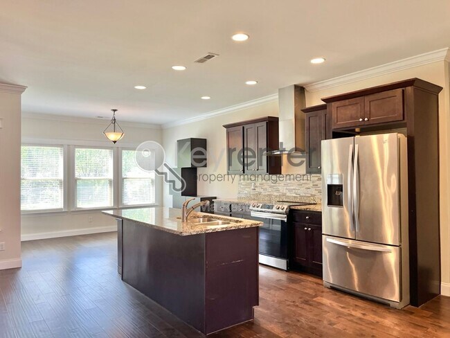 Foto del edificio - 2758 Waterhaven Dr