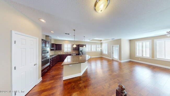 Building Photo - 285 Garden Wood Dr