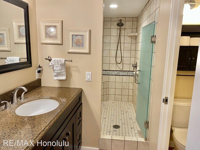 Foto del edificio - 1 br, 1 bath House - 2440 Kuhio Ave #1002