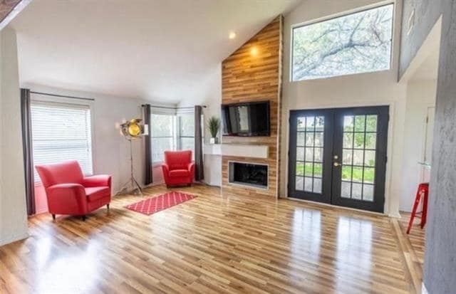 Foto del edificio - 4115 Rosser Square