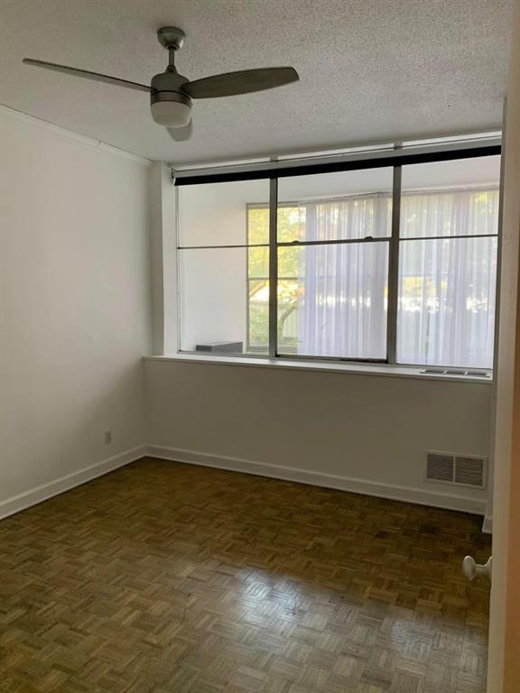 Building Photo - 3060 Pharr Ct N Northwest