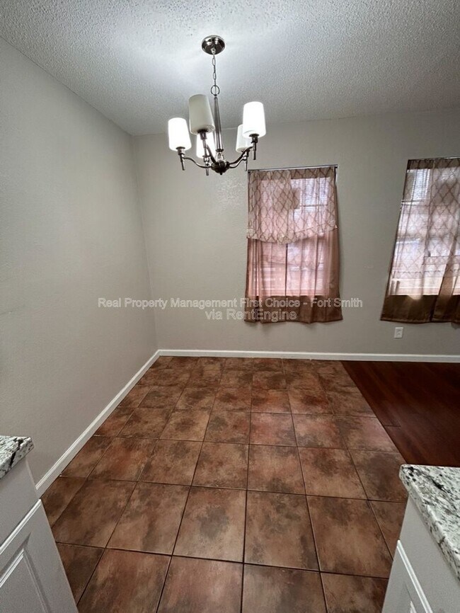 Foto del edificio - 1010 S 19th St