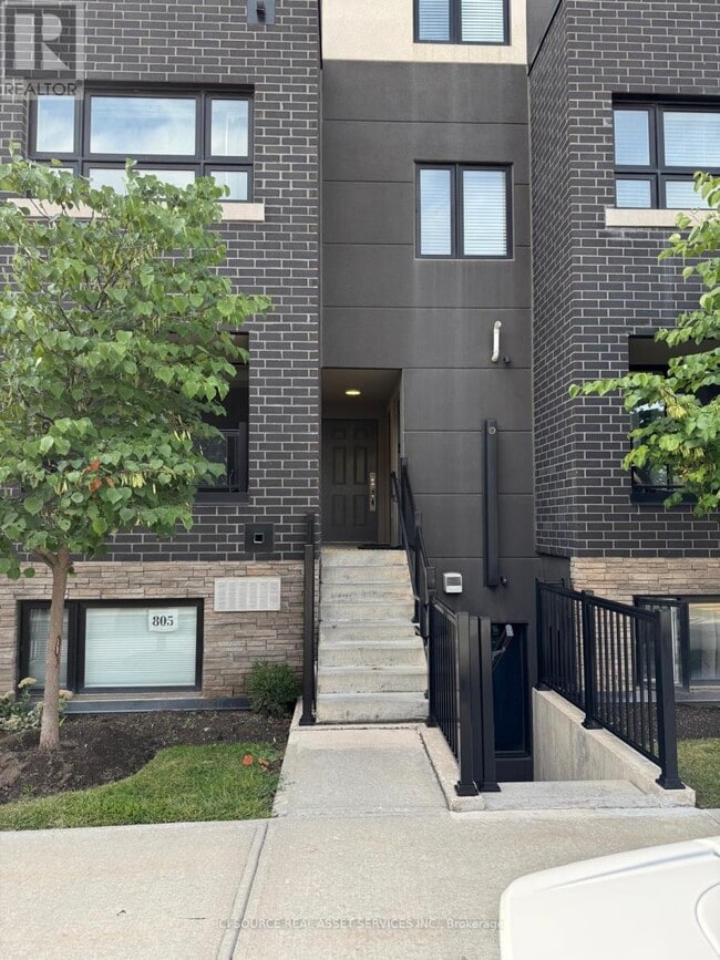 Building Photo - 1133-1133 Cooke Blvd.