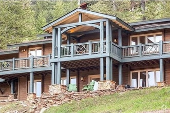 Building Photo - 792 Pine Brook Dr