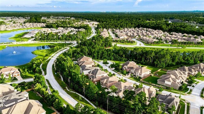 Foto del edificio - 4055 Woodland Meadow Dr