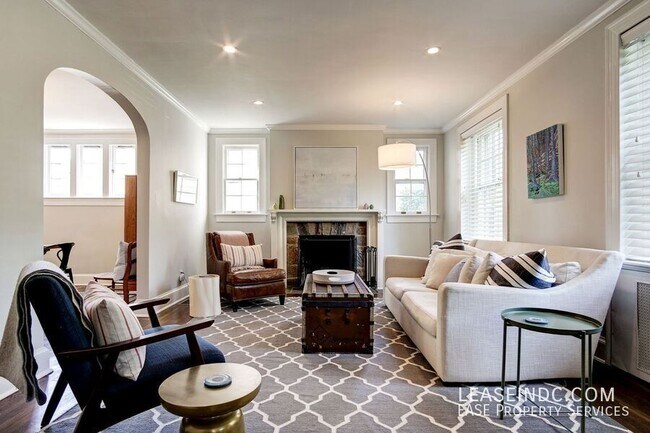 Foto del edificio - 5433 31st St NW