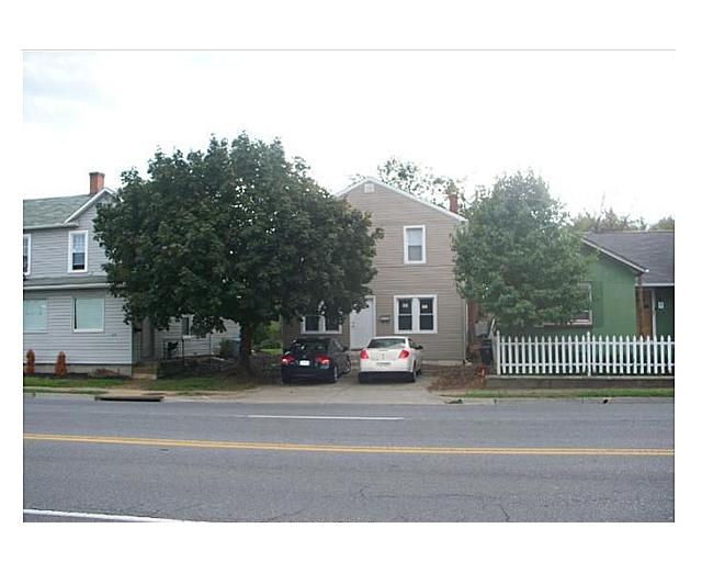 Primary Photo - 18 N Pleasant Valley Rd
