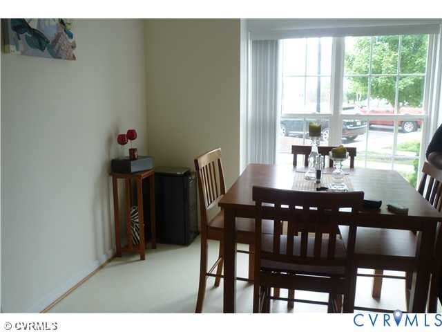 Building Photo - 8738 Springwater Dr