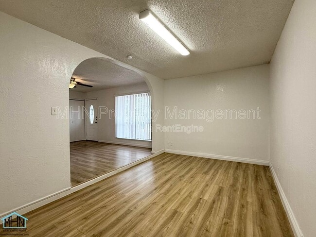 Building Photo - 9607 Gold Hl Dr