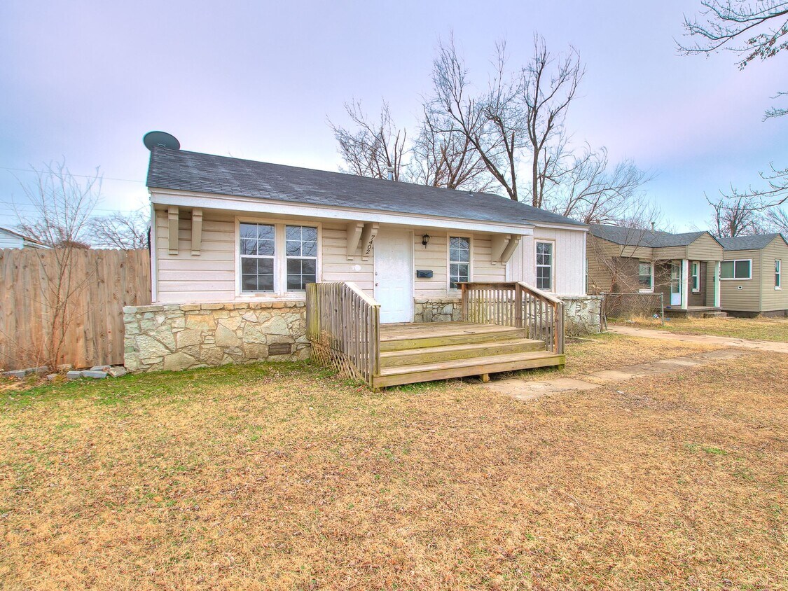 7402 SE 15th St, Midwest City, OK 73110 House for Rent in Midwest
