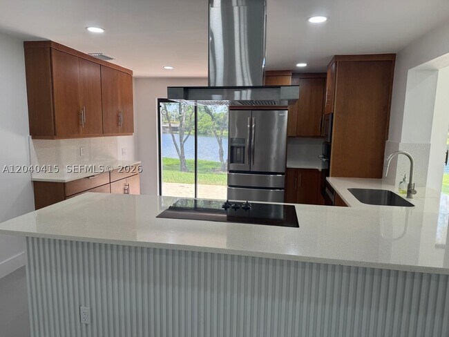 Foto del edificio - 2360 Dover