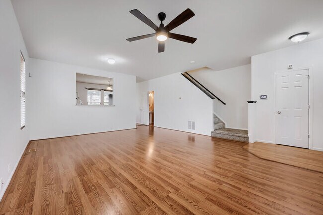 Foto del edificio - 2175 Squawbush Ridge Grove
