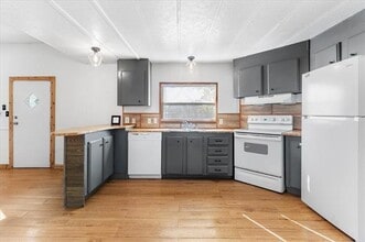 Building Photo - 3818 Co Rd 826