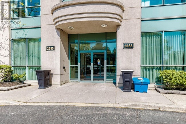Building Photo - 2565 Erin Centre Blvd