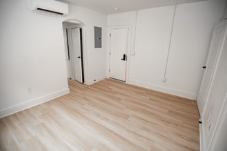 Building Photo - 1388 W 83rd St