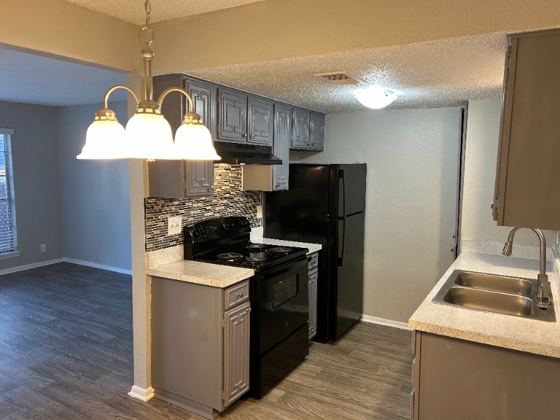 Photo - 3754 W Buckingham Rd (Garland, TX)