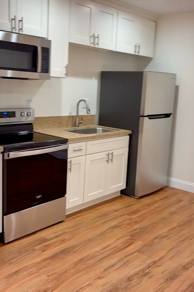 Foto del edificio - 159 N Canyon Blvd