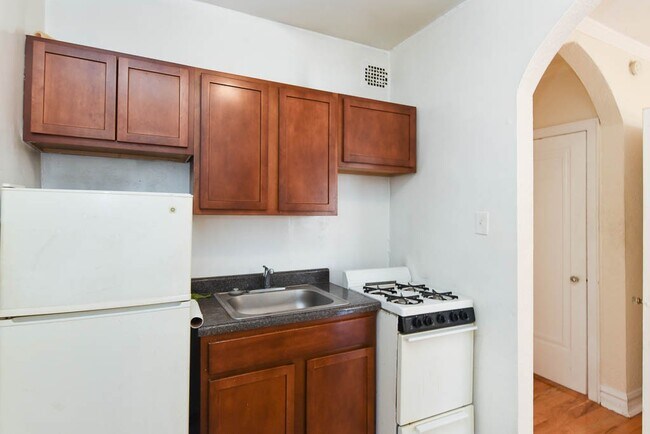 Foto del edificio - 4842 N Damen Ave