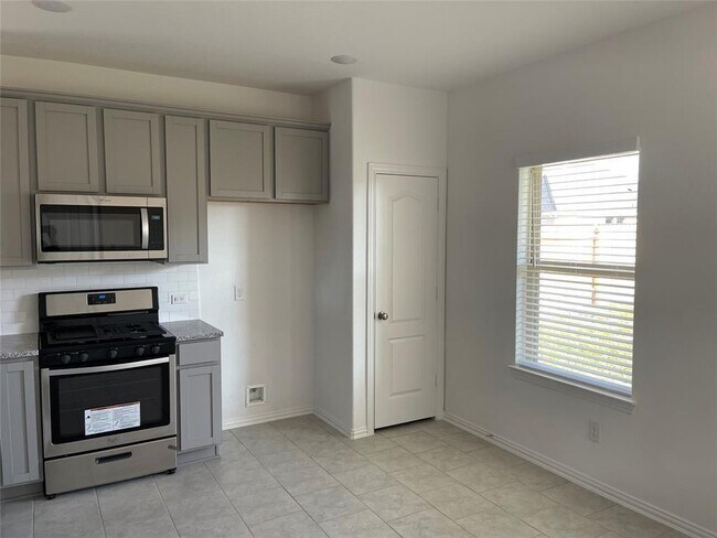 Foto del edificio - 31351 Horseshoe Meadow Bend Ln