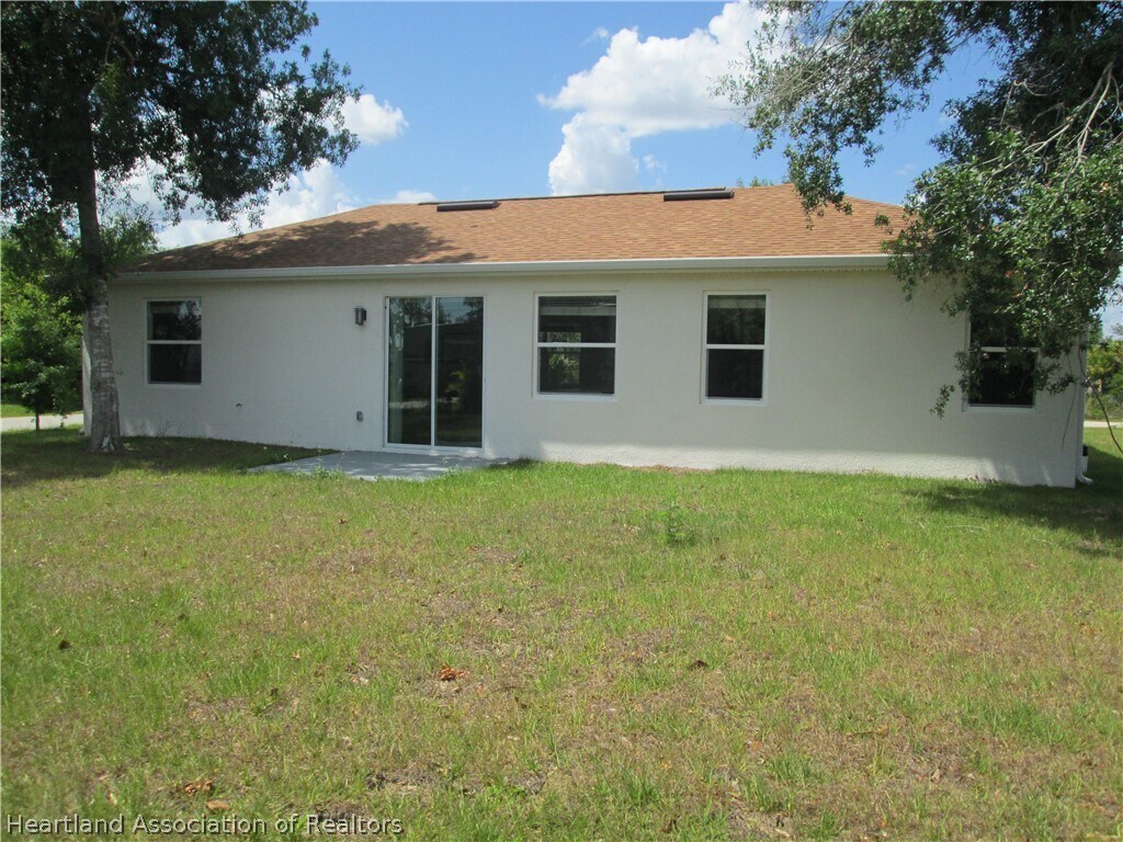 Building Photo - 880 Durmon Ave