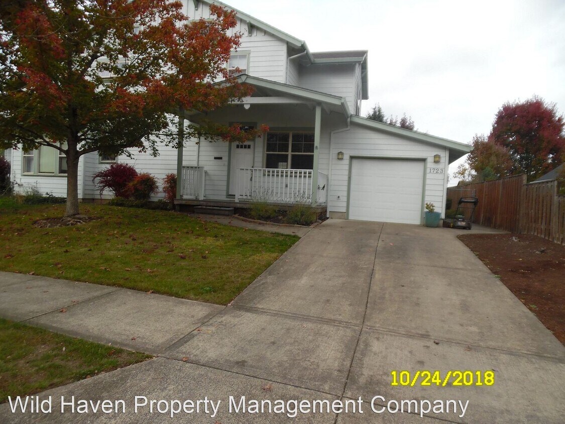 2 br, 2.5 bath House 1723 NW 23rd Street House for Rent in