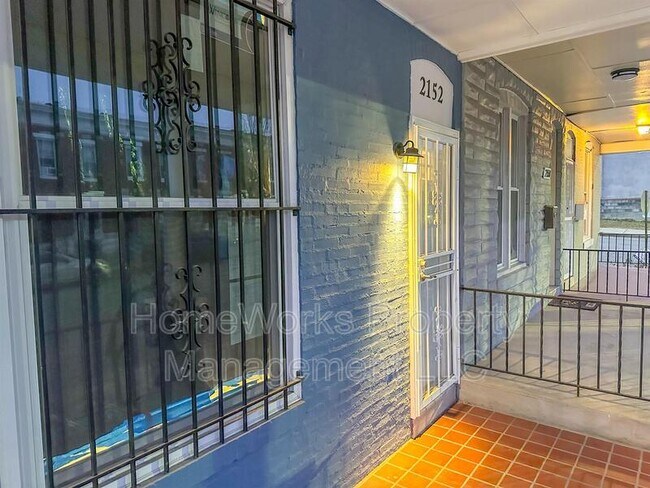 Foto del edificio - 2152 Hollins St