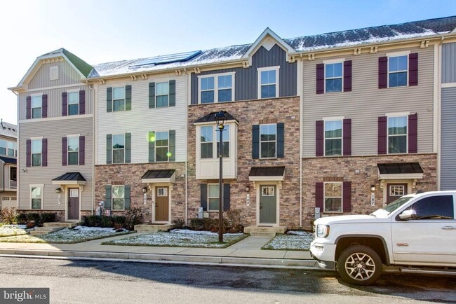 Building Photo - 149 Lyons Crk Dr