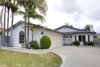 Building Photo - 1308 Elm Ave