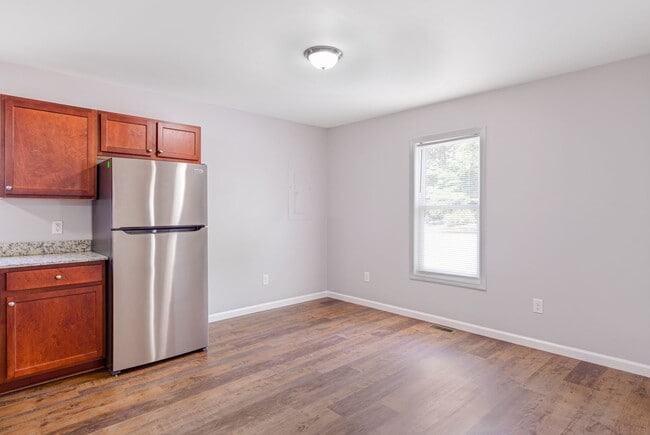 Building Photo - Location, Community, & Quality Living. It Starts Here!