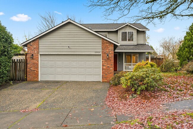 Photo - 10931 SE Henderson Dr House